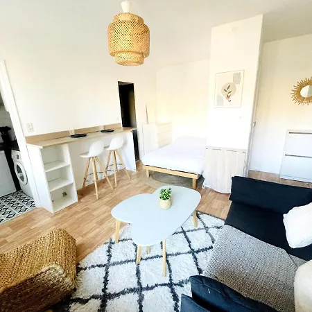 Apartment Nid Cosy Centre-ville Parking Inclus *